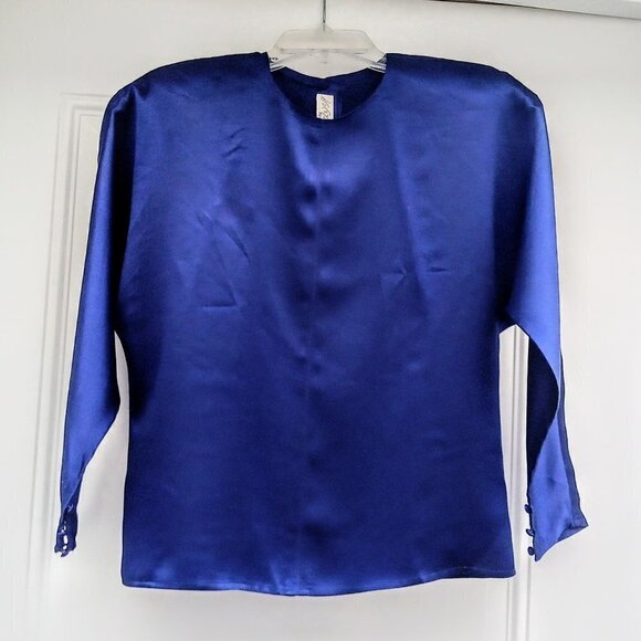 Lord & Taylor Navy Silk Dolman Sleeve LS Blouse - Picture 8 of 9